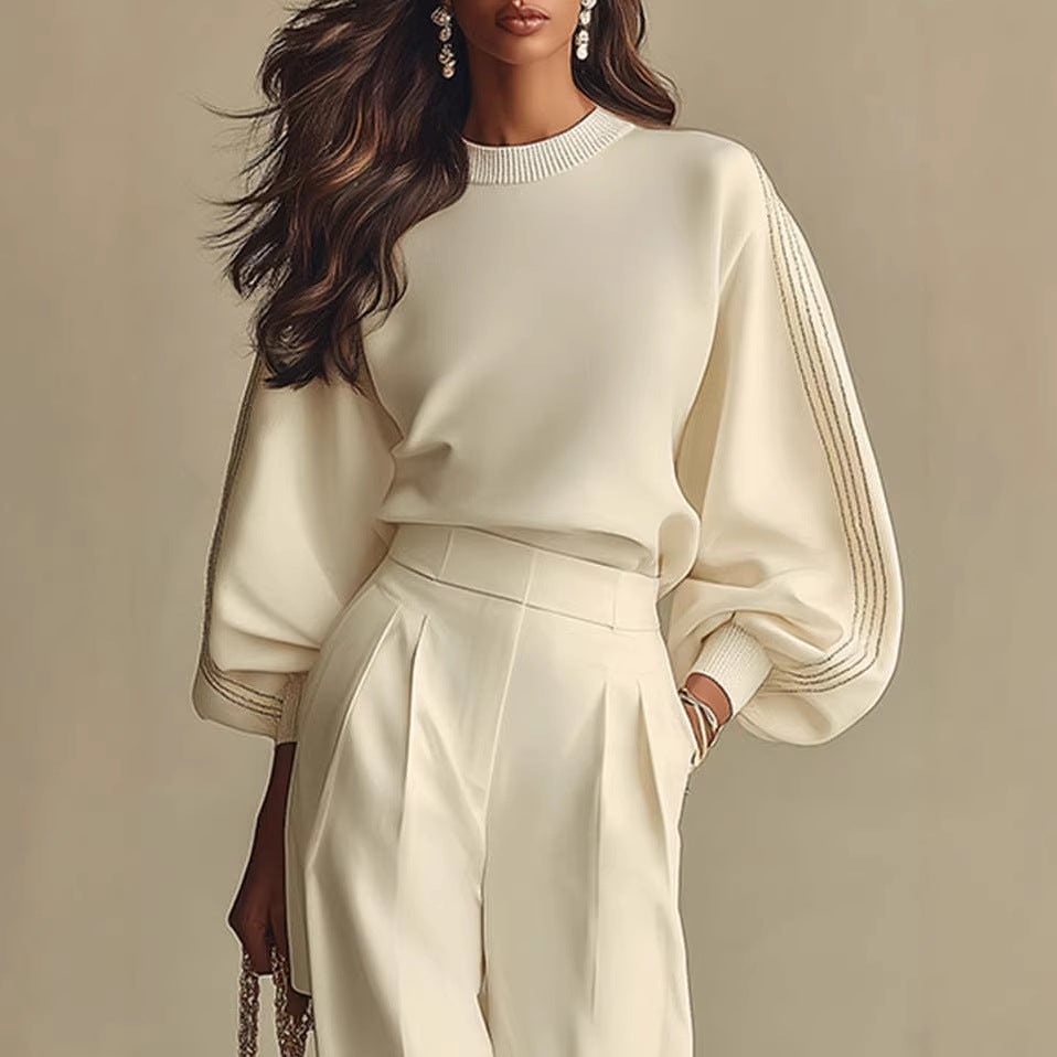 Round Neck Long Sleeved Sweatshirt And Pants Set